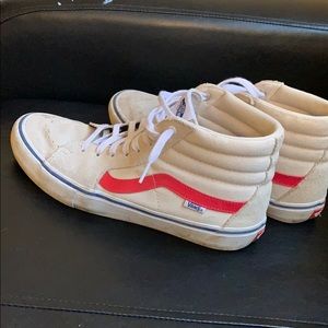 Size 11 Men’s high top vans